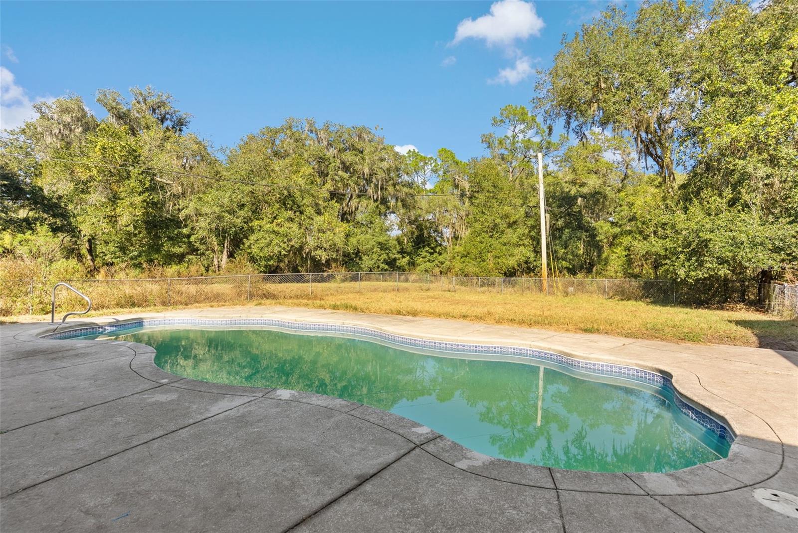 Image 32 of 41 For 3475 Sherrouse Lane