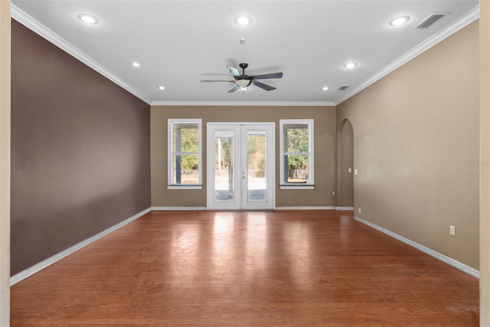 Image 7 of 41 For 3475 Sherrouse Lane