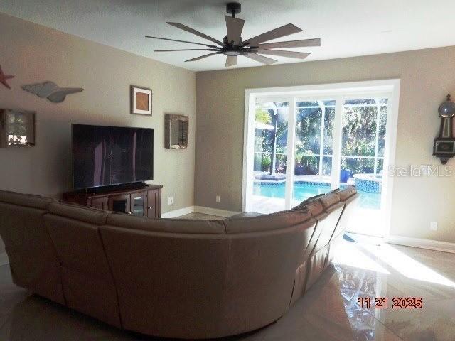 Image 13 of 34 For 1721 Woodmarker Court