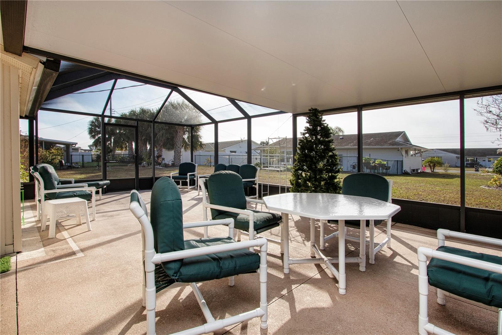 Image 25 of 32 For 618 Oakmont Avenue