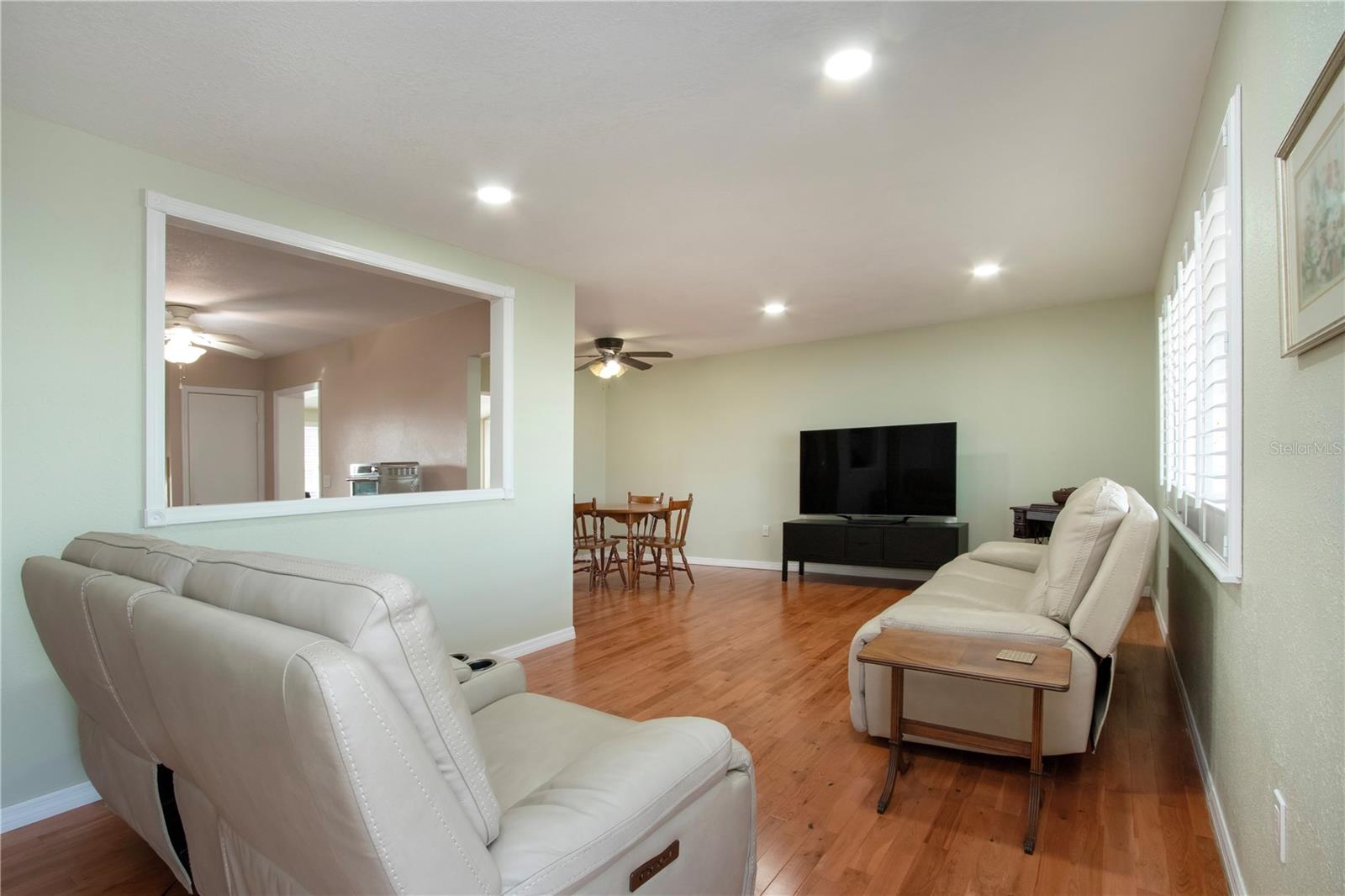 Image 6 of 32 For 618 Oakmont Avenue