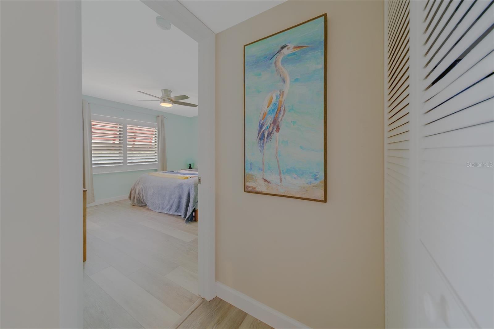 Image 22 of 66 For 5849 Park Street N 404