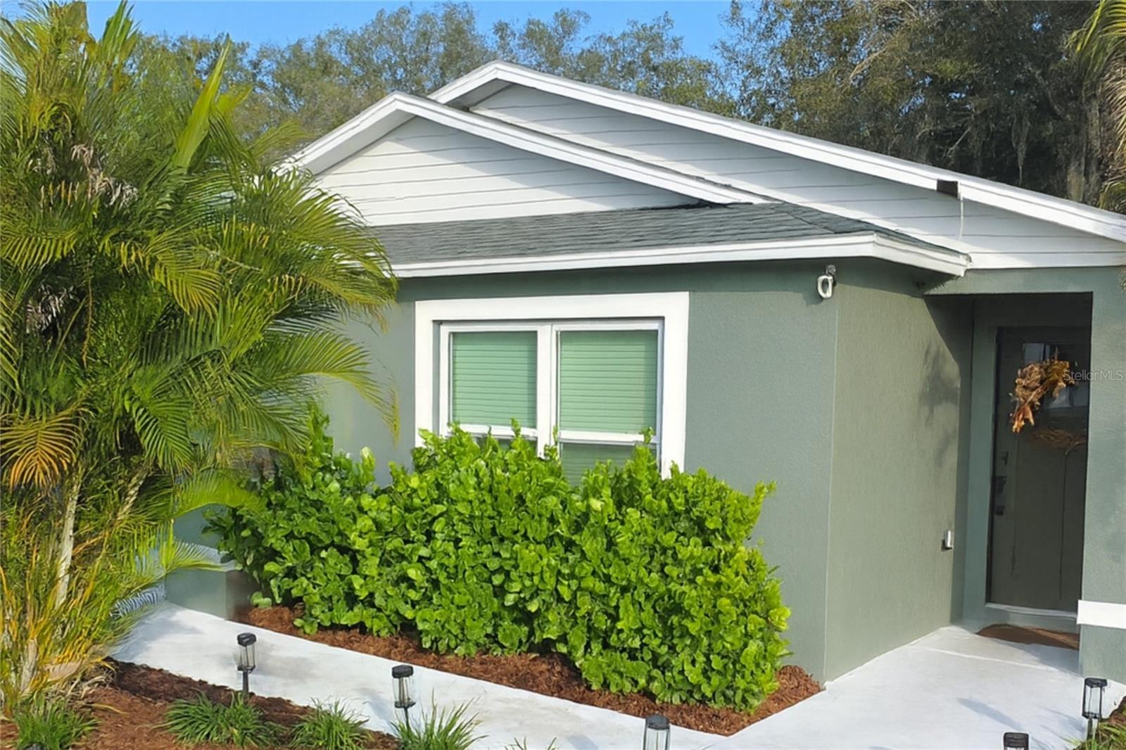 Image 2 of 31 For 2103 Perio Street