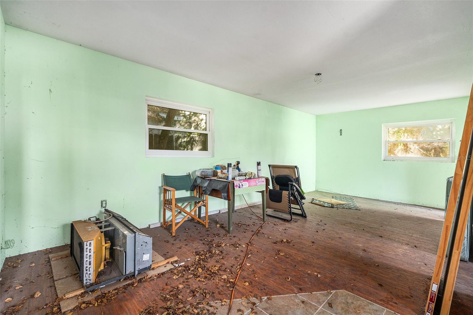 Listing photo id 11 for 11747 Christian Court