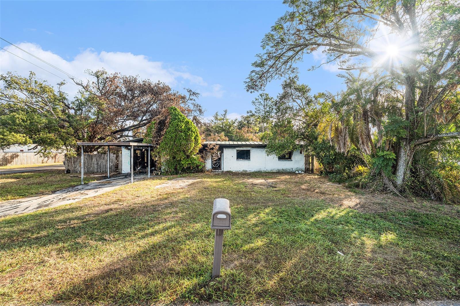 Listing photo id 15 for 11747 Christian Court