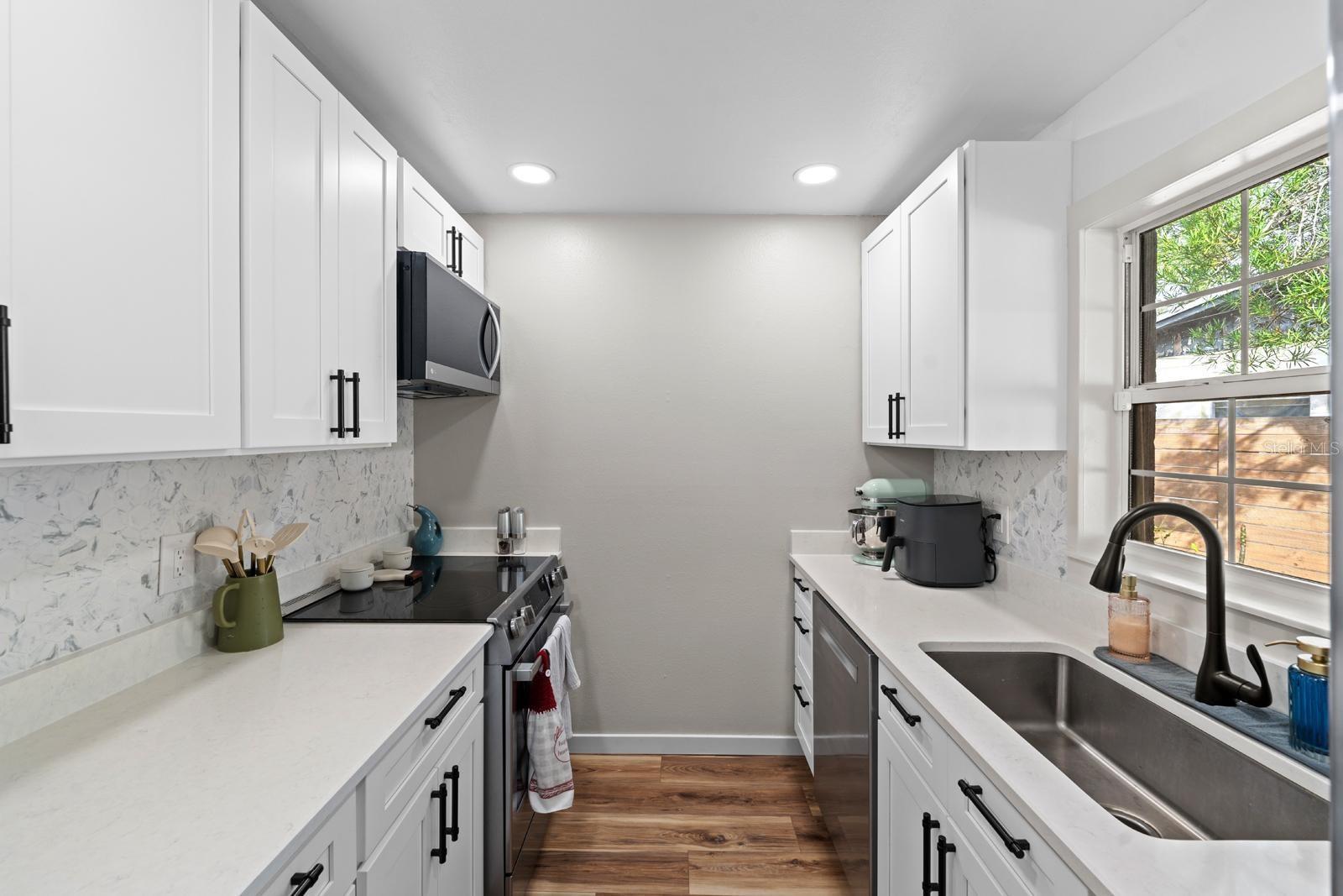 Image 11 of 27 For 8701 56th Street N