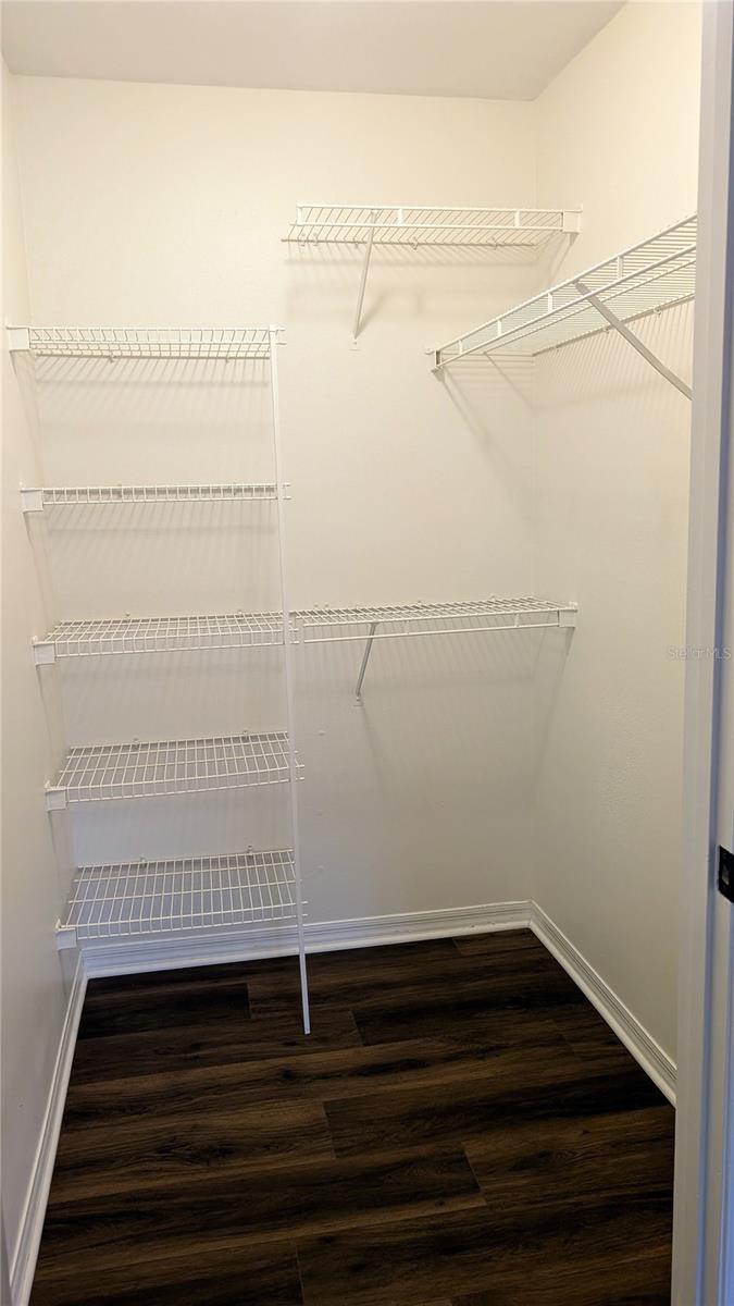 Image 23 of 36 For 1920 Summer Club Drive 110