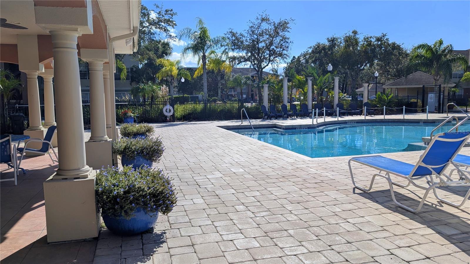 Image 28 of 36 For 1920 Summer Club Drive 110