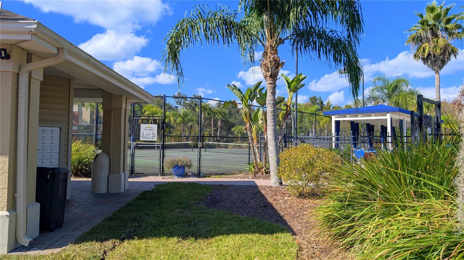 Image 29 of 36 For 1920 Summer Club Drive 110