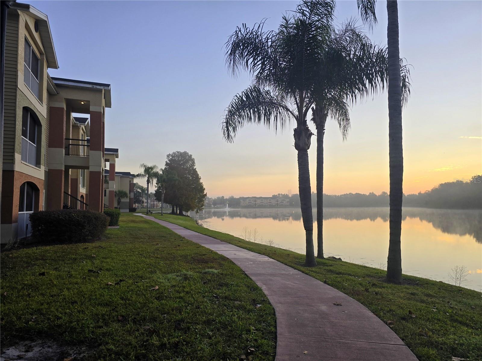 Image 31 of 36 For 1920 Summer Club Drive 110