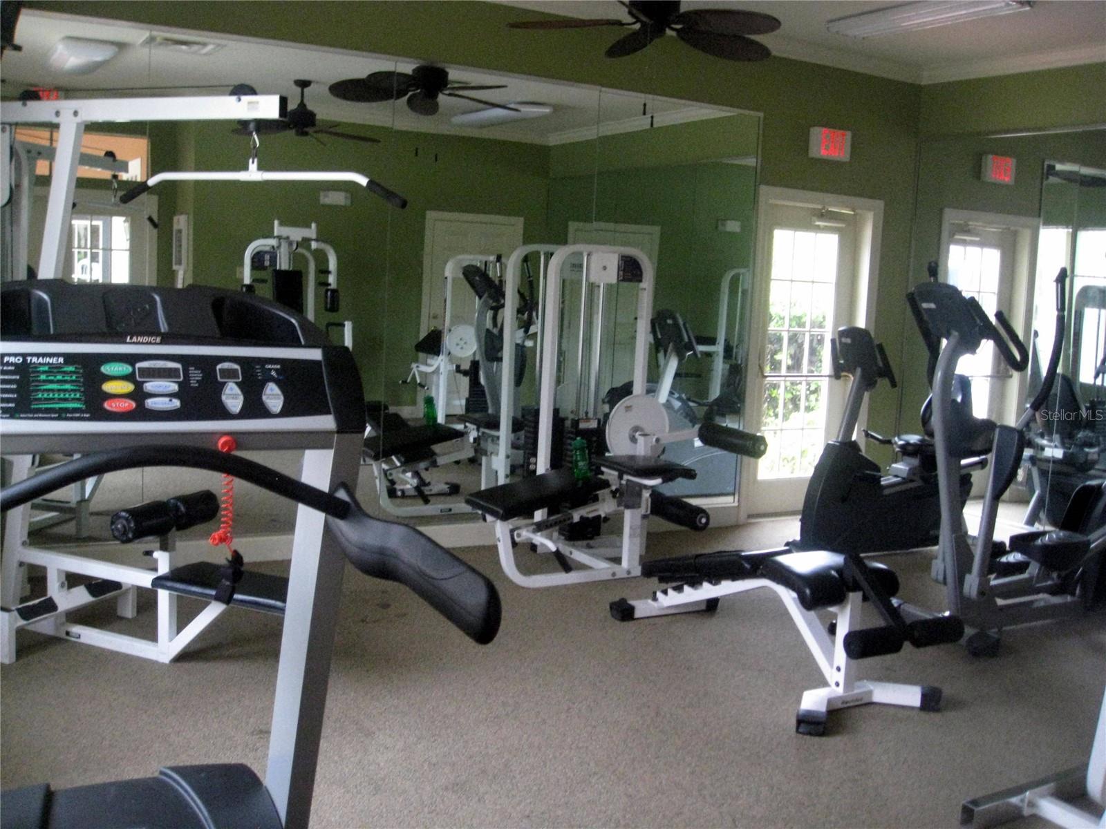 Image 33 of 36 For 1920 Summer Club Drive 110