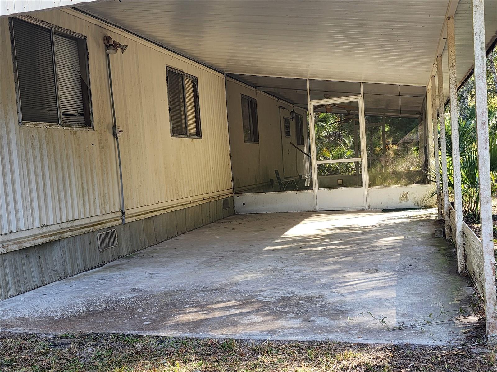 Image 10 of 80 For 13022 Shawnee Trail