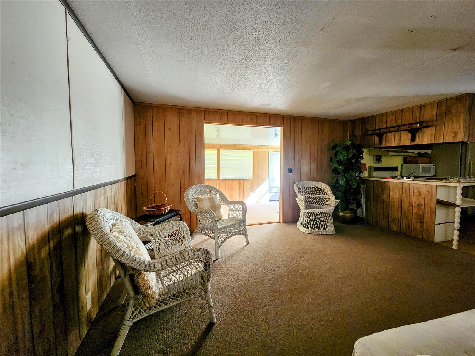 Image 12 of 80 For 13022 Shawnee Trail