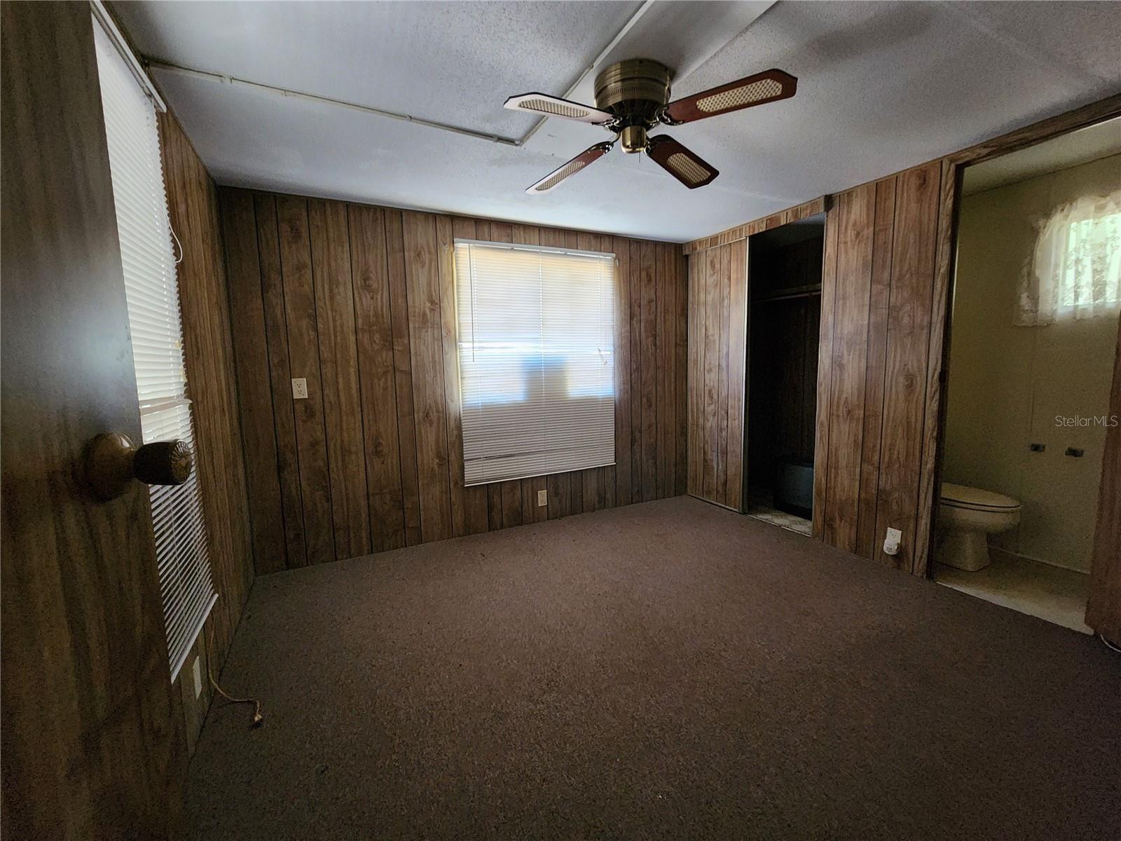 Image 23 of 80 For 13022 Shawnee Trail