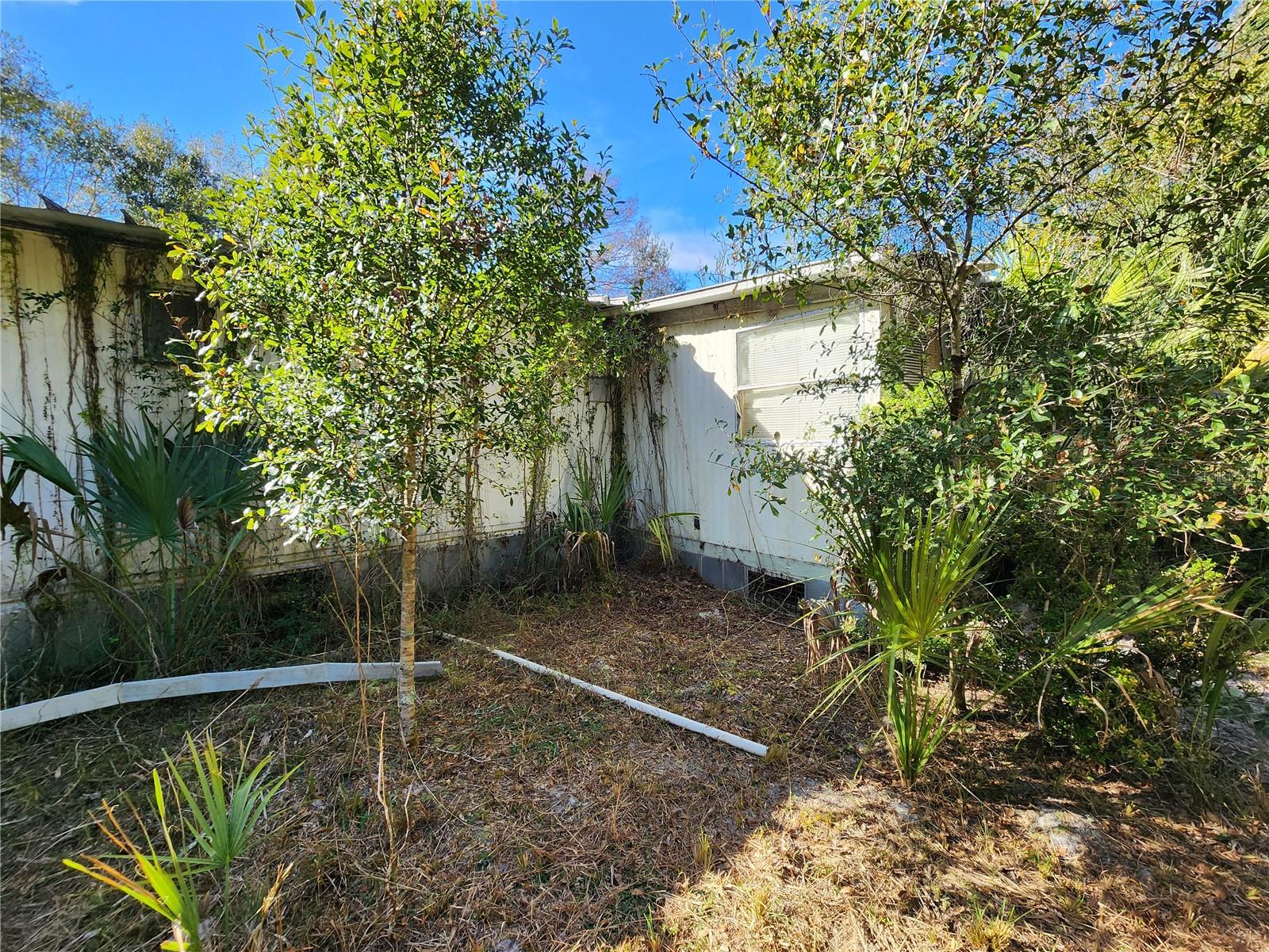 Image 69 of 80 For 13022 Shawnee Trail