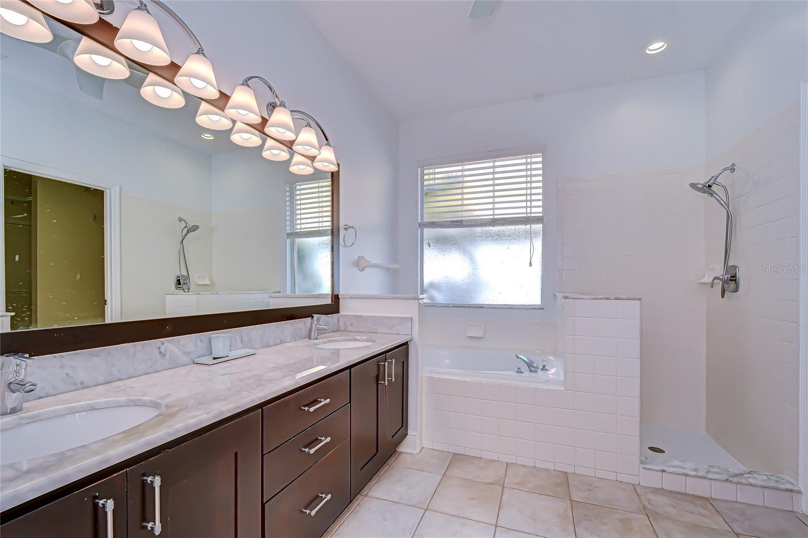 Image 18 of 40 For 3408 Fox Squirrel Lane