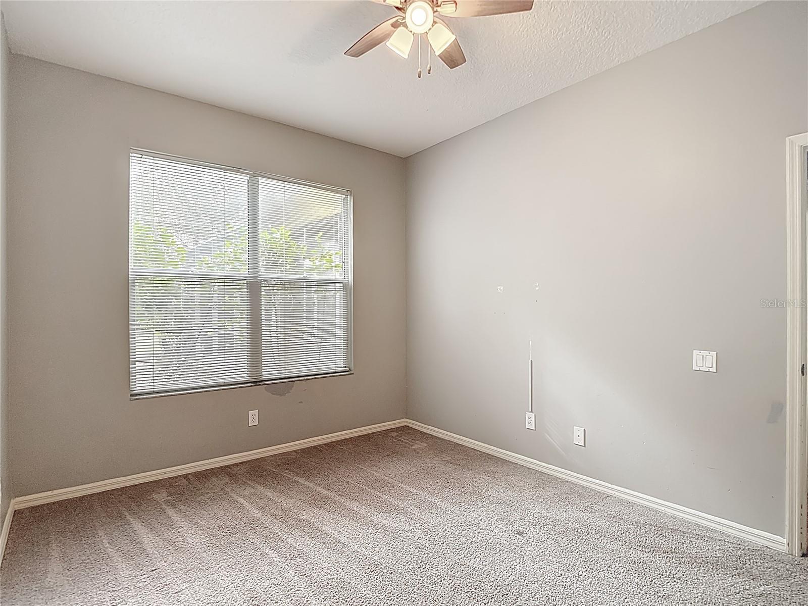 Image 34 of 98 For 8708 Bay Laurel Court