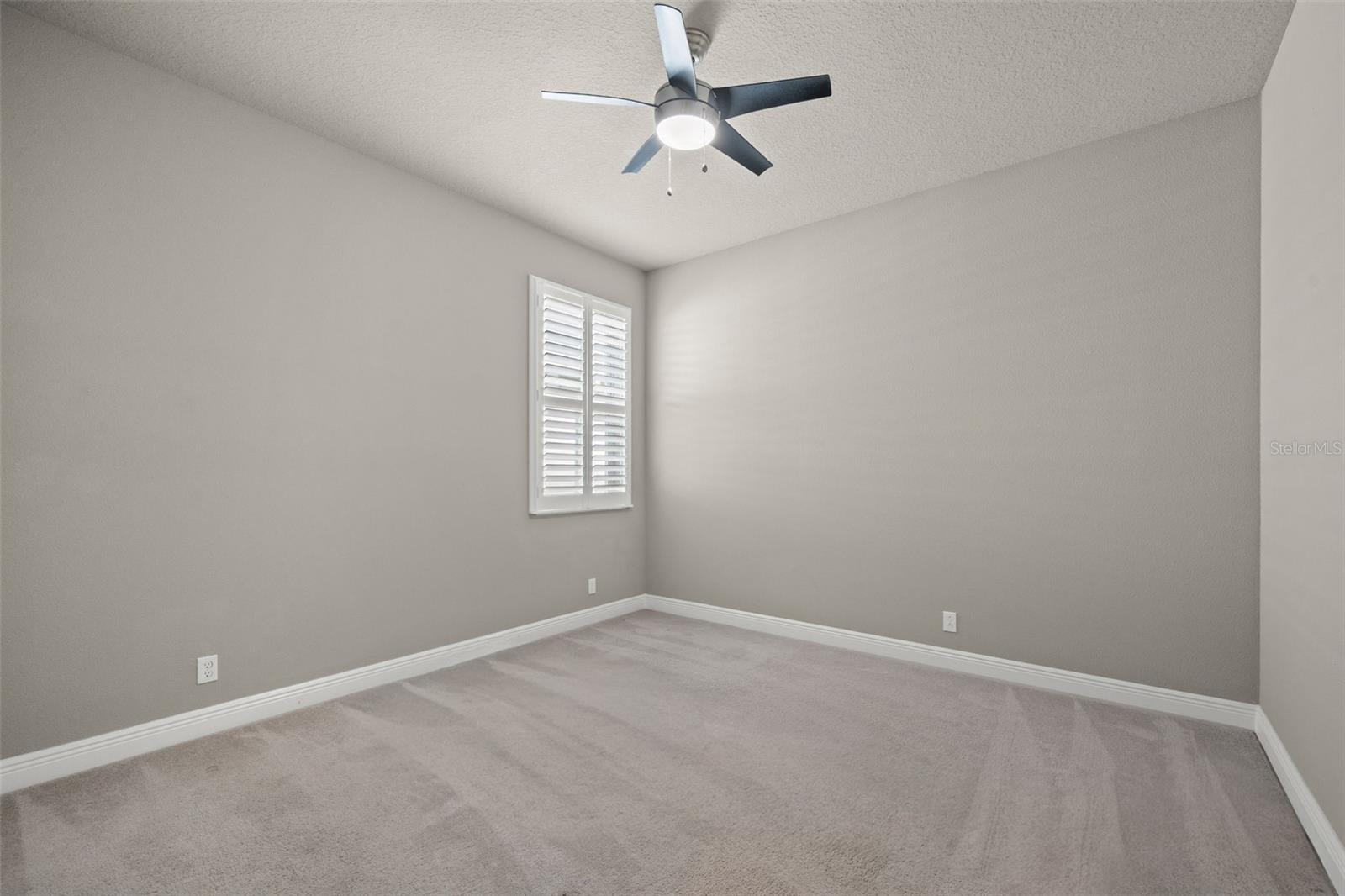 Image 21 of 47 For 14543 Strathglass Drive