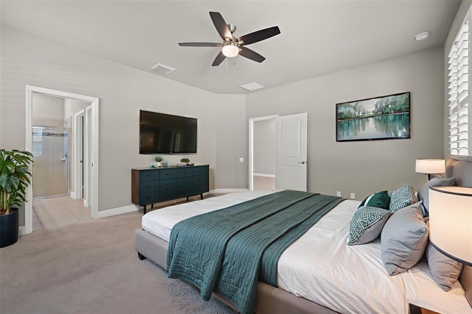 Image 31 of 47 For 14543 Strathglass Drive