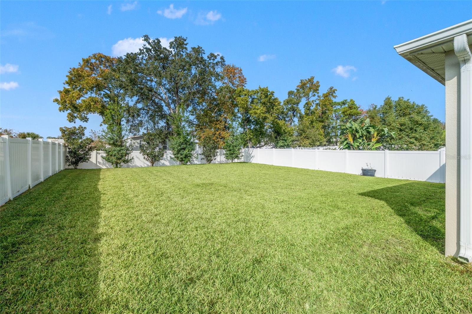 Image 35 of 47 For 14543 Strathglass Drive