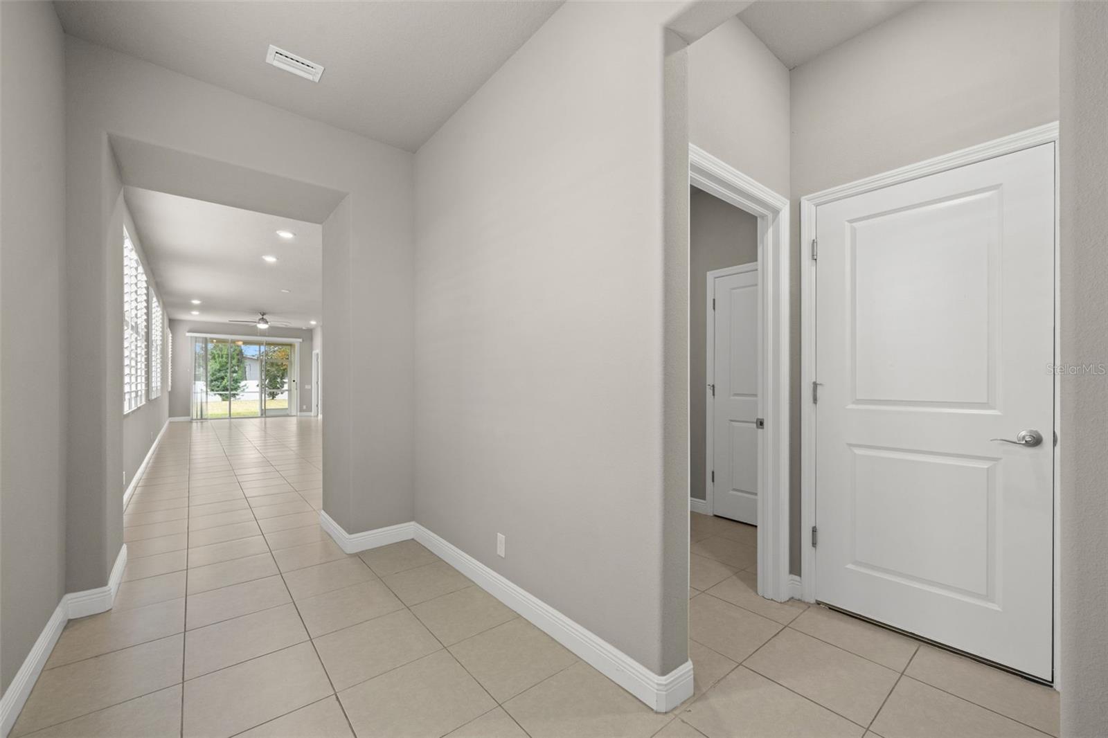 Image 5 of 47 For 14543 Strathglass Drive