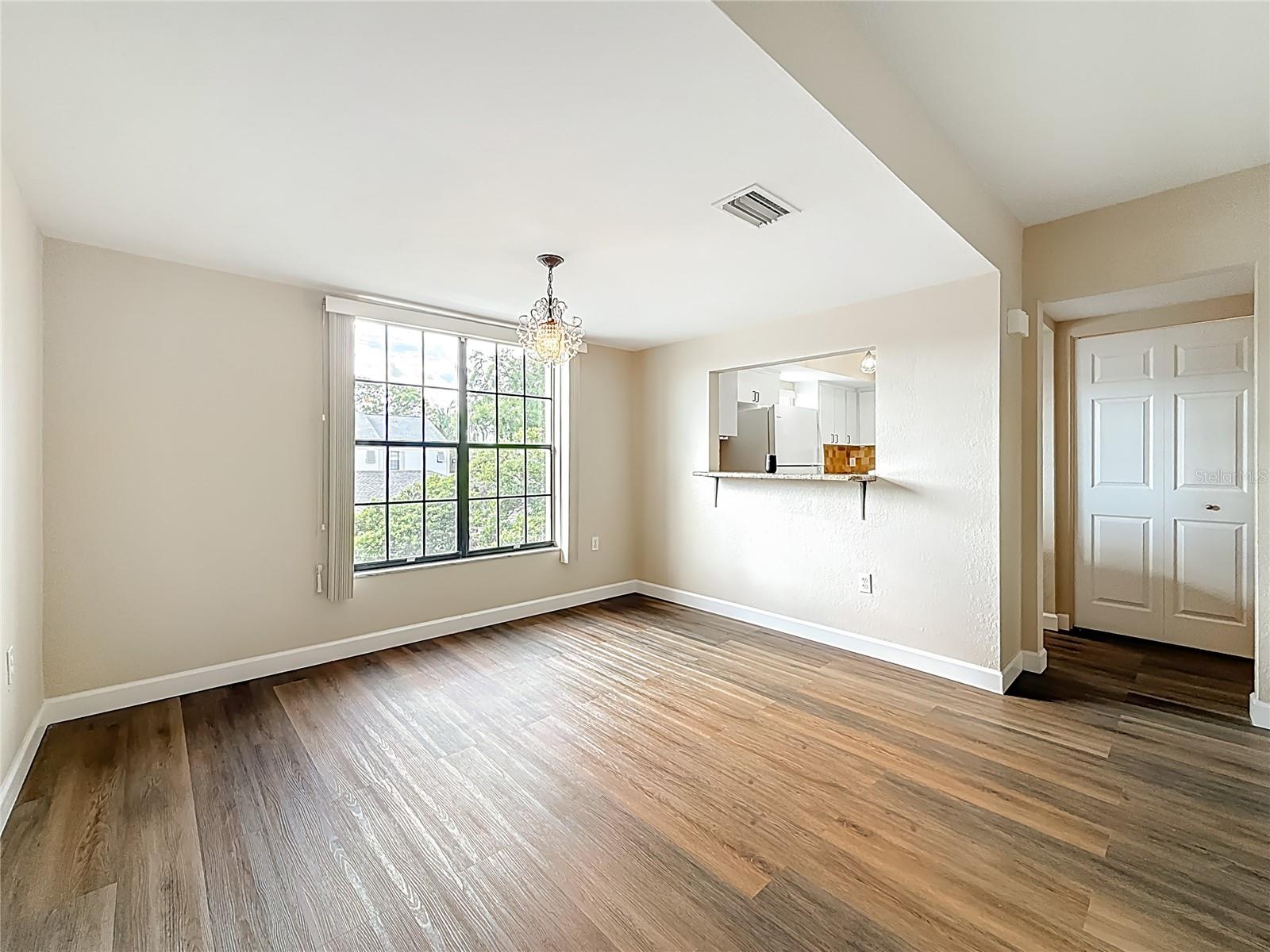 Image 22 of 82 For 2497 Heron Terrace 203c