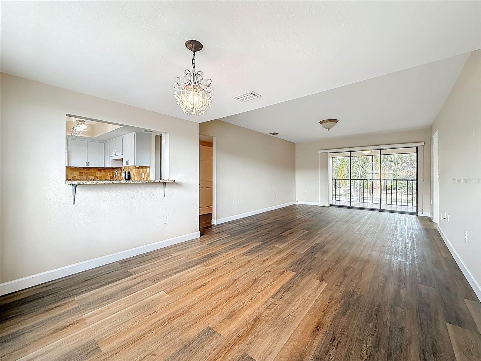 Image 23 of 82 For 2497 Heron Terrace 203c