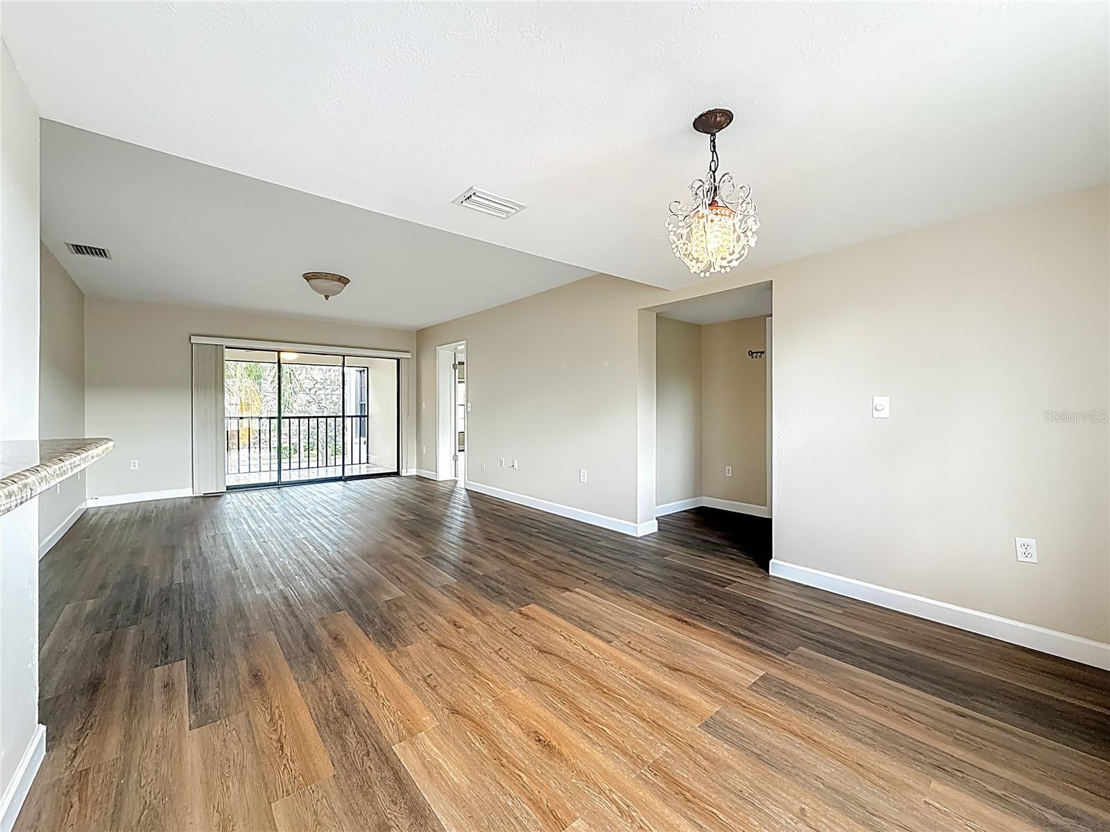 Image 24 of 82 For 2497 Heron Terrace 203c