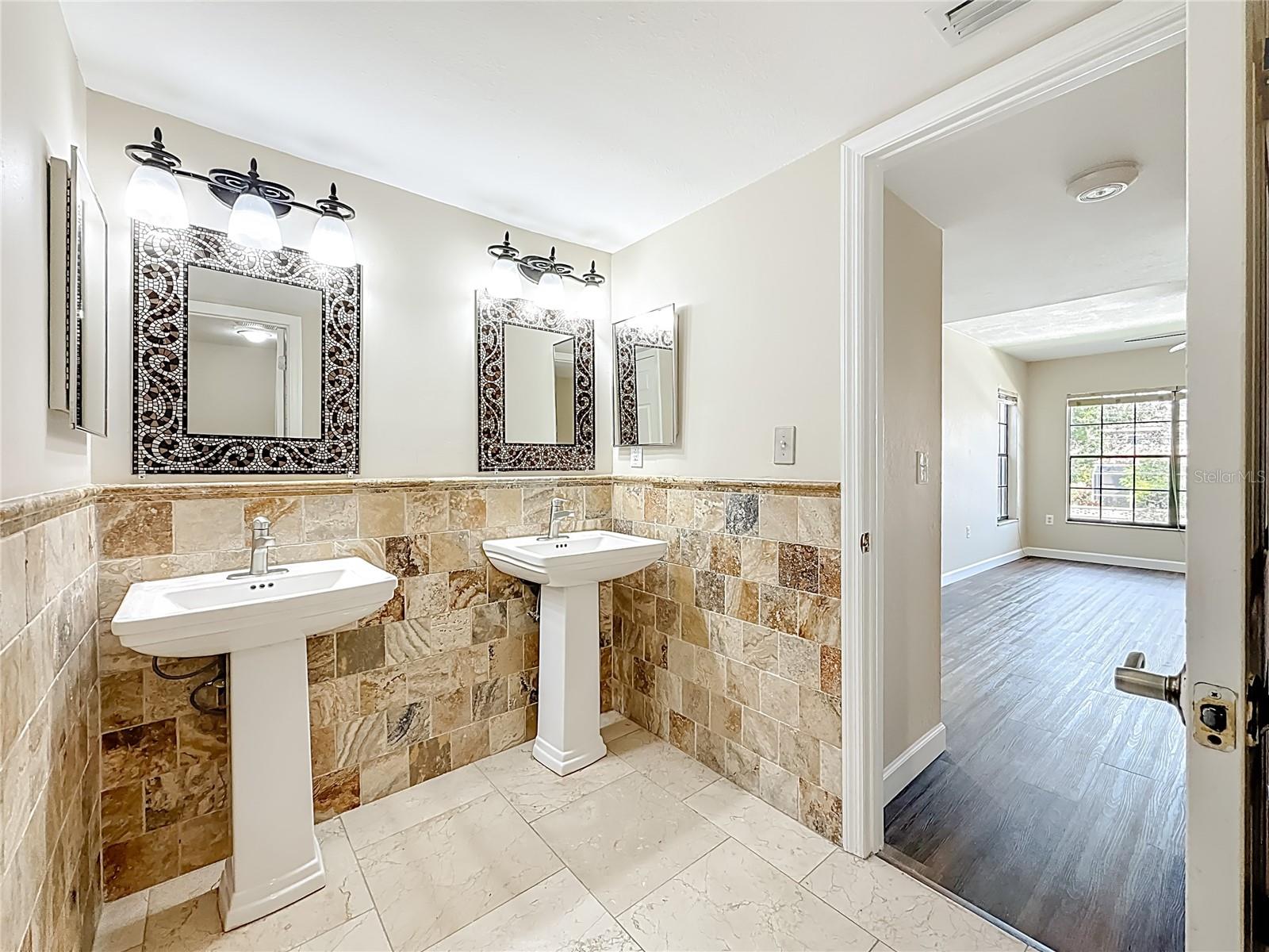 Image 53 of 82 For 2497 Heron Terrace 203c