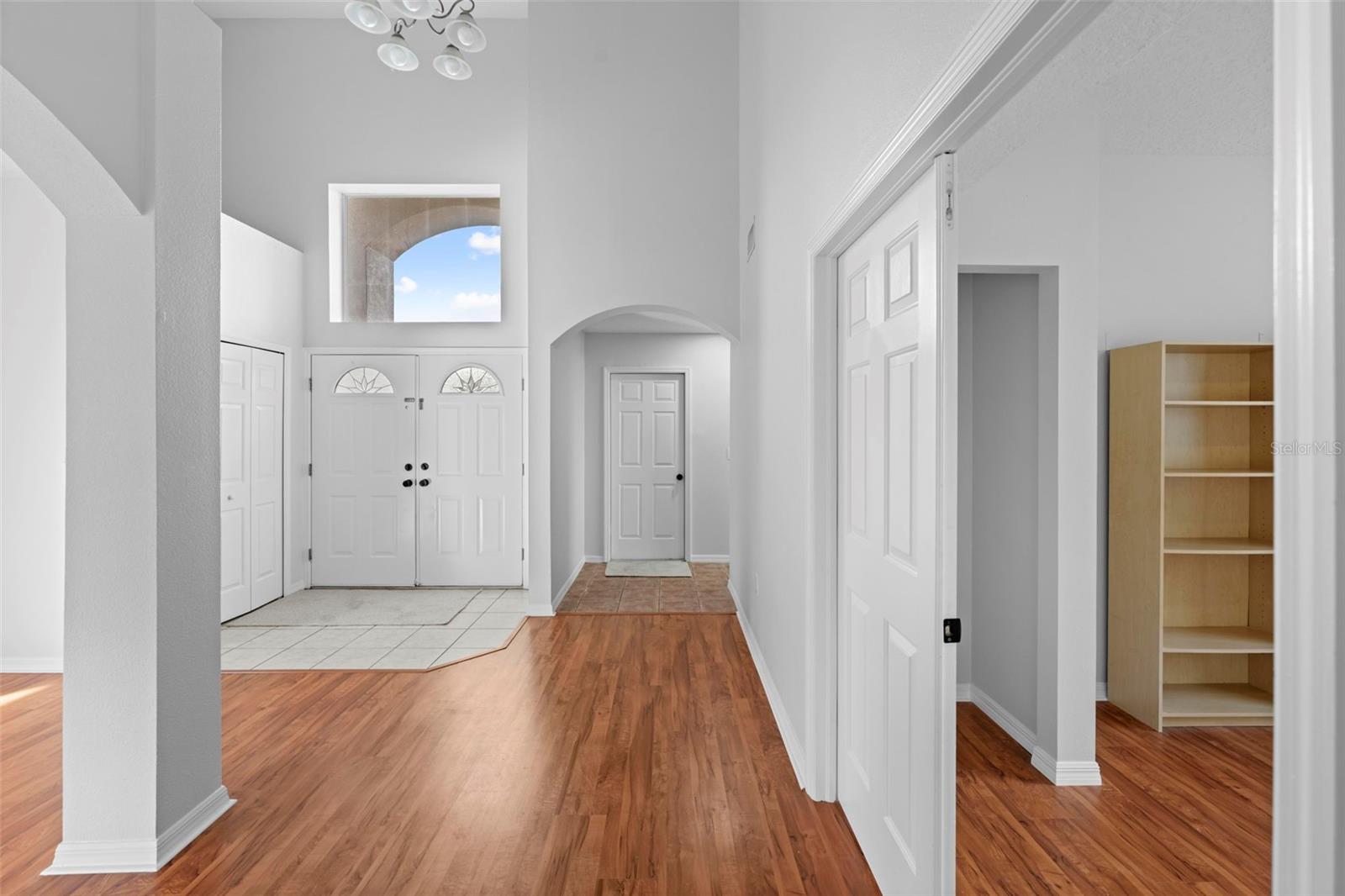 Image 10 of 45 For 25131 Geddy Drive