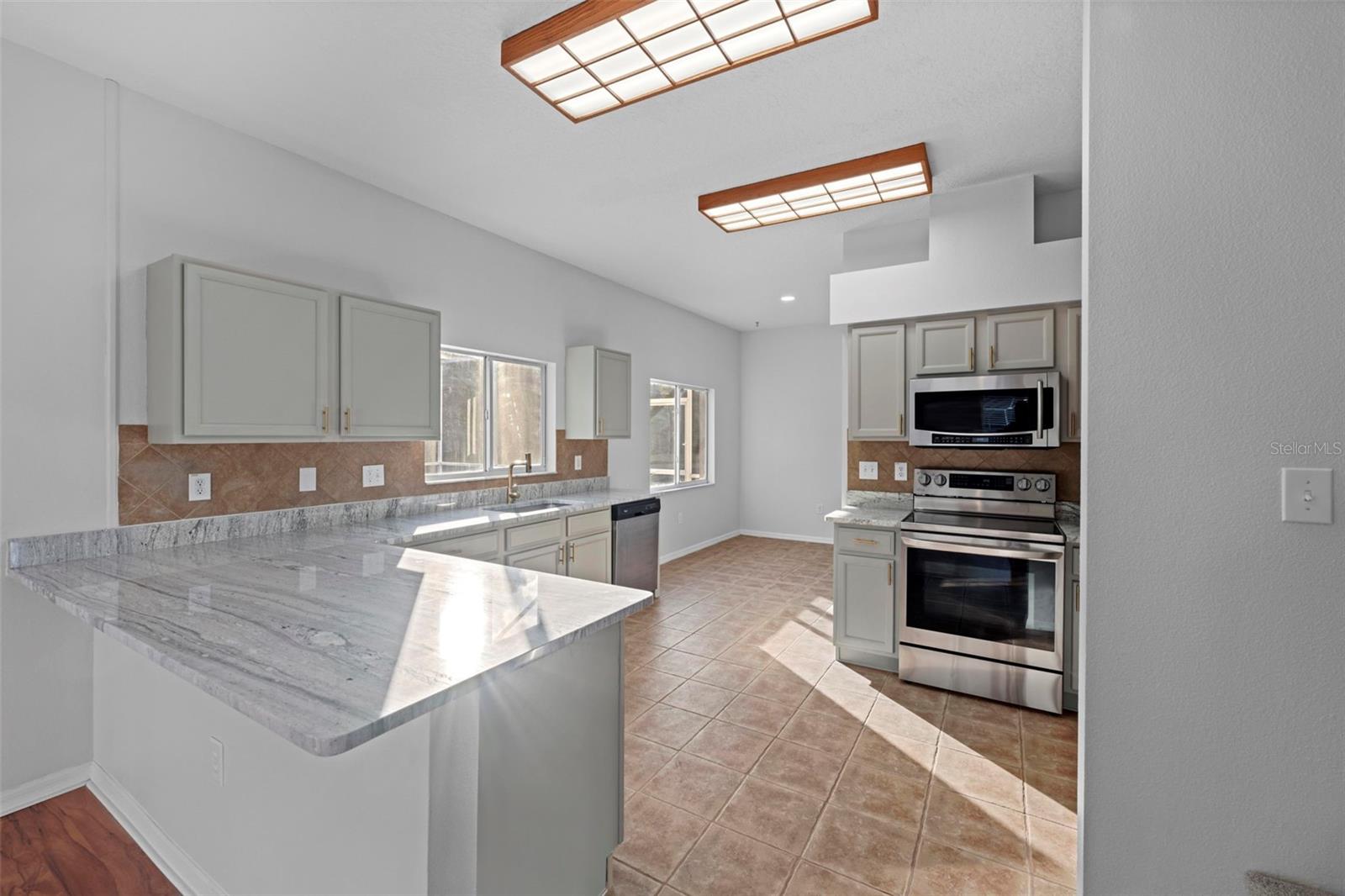 Image 17 of 45 For 25131 Geddy Drive