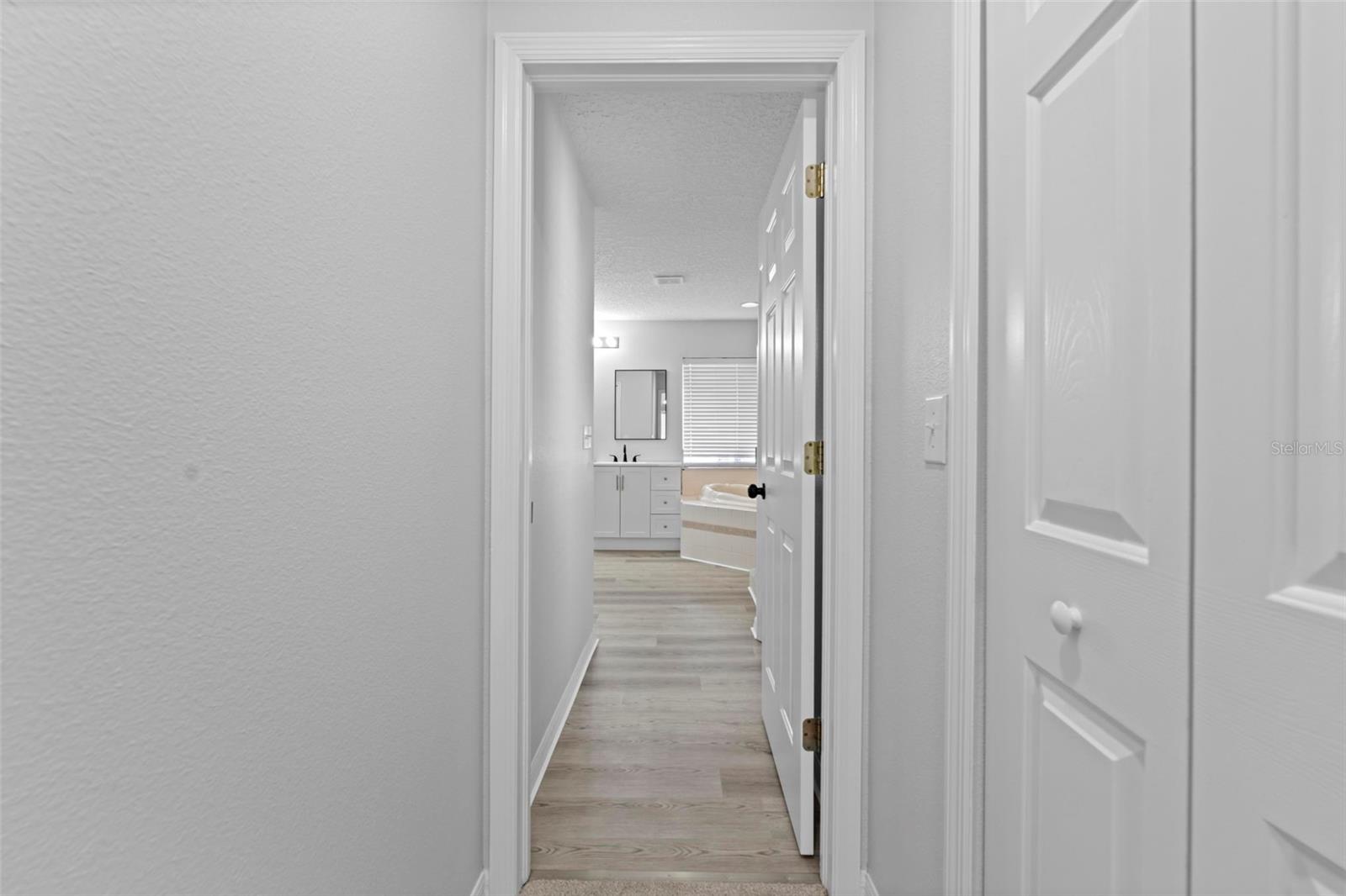 Image 28 of 45 For 25131 Geddy Drive