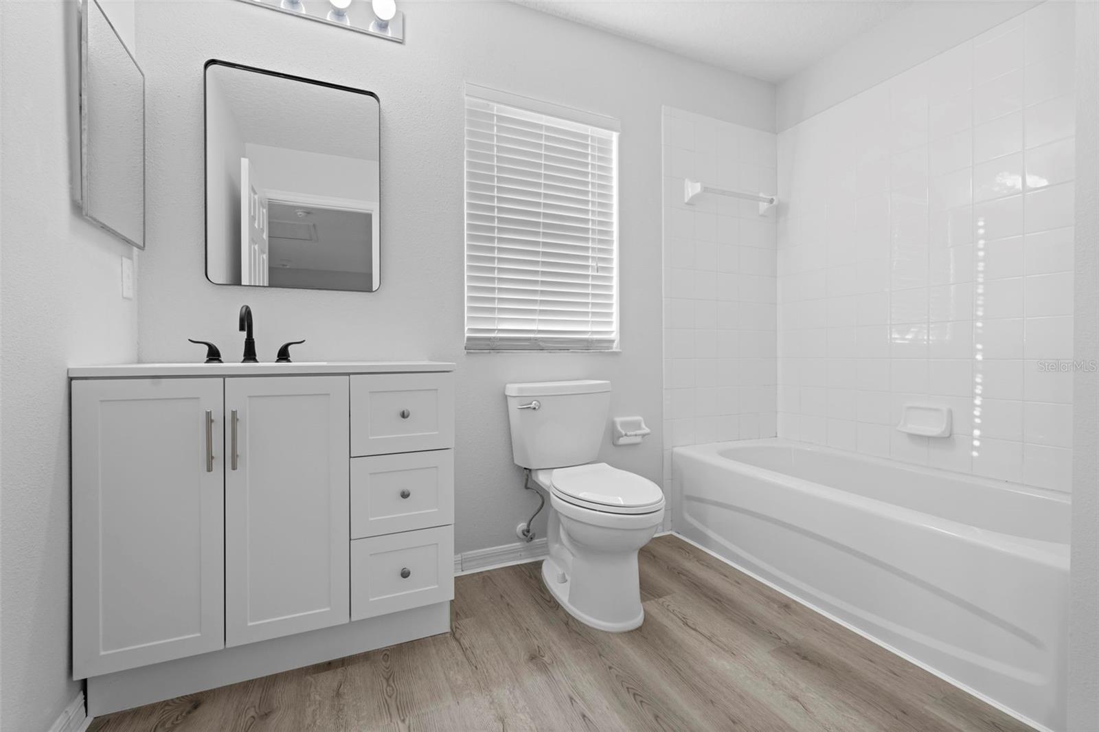 Image 35 of 45 For 25131 Geddy Drive