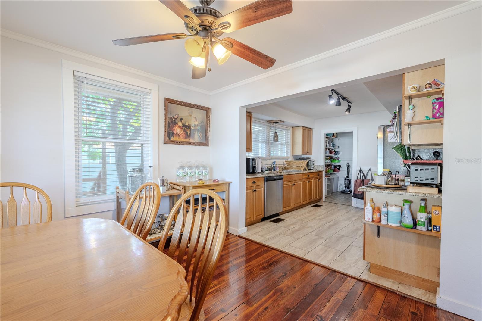 Image 17 of 45 For 1765 Kings Highway