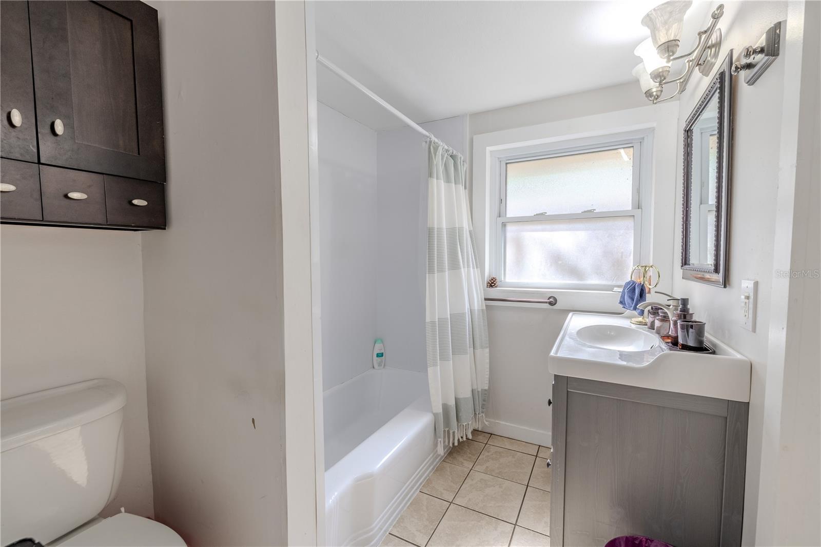 Image 22 of 45 For 1765 Kings Highway