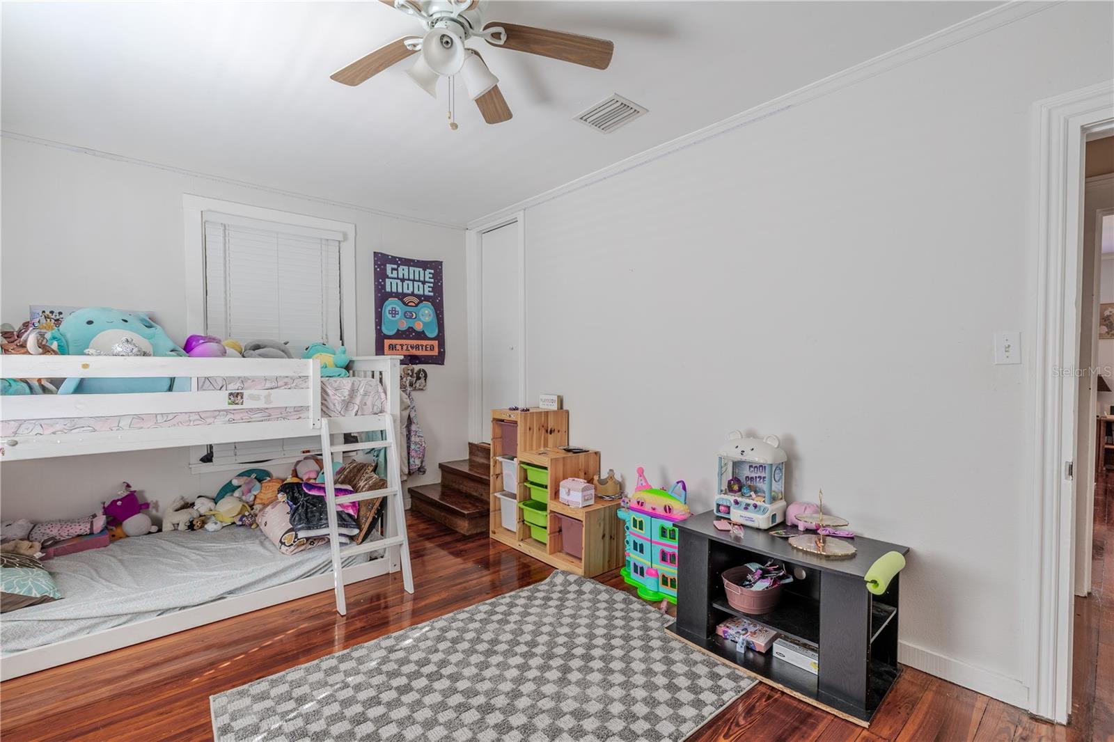 Image 30 of 45 For 1765 Kings Highway