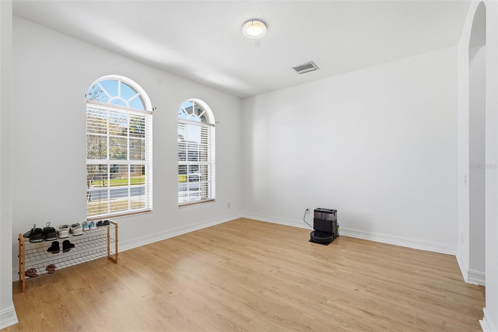 Image 10 of 48 For 2807 Manning Drive