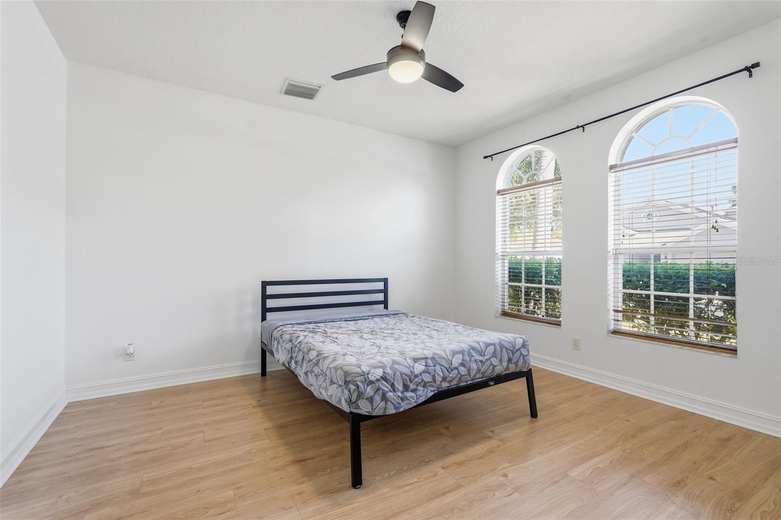 Image 16 of 48 For 2807 Manning Drive