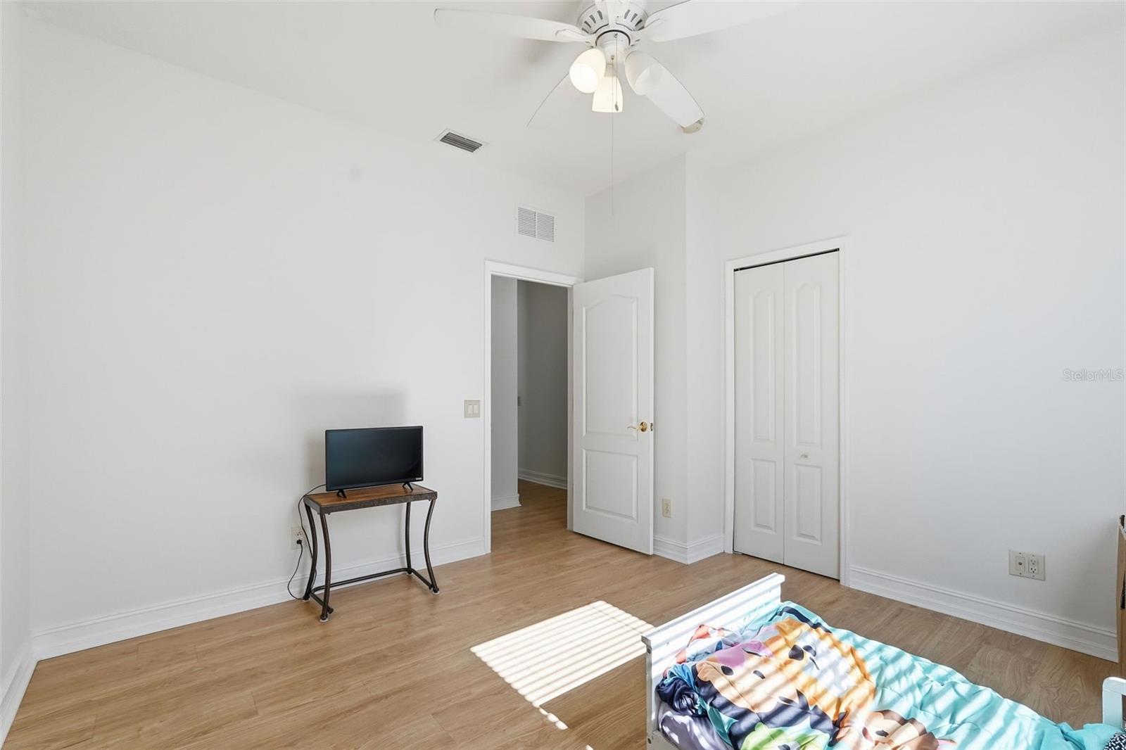 Image 27 of 48 For 2807 Manning Drive