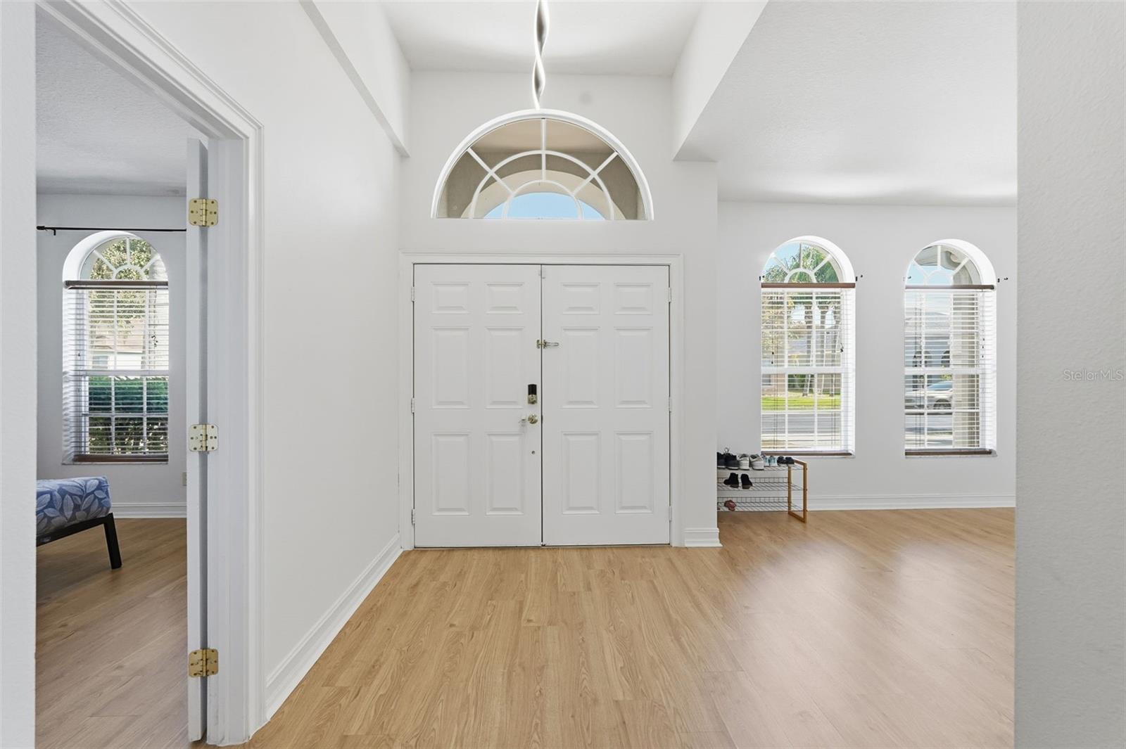 Image 8 of 48 For 2807 Manning Drive