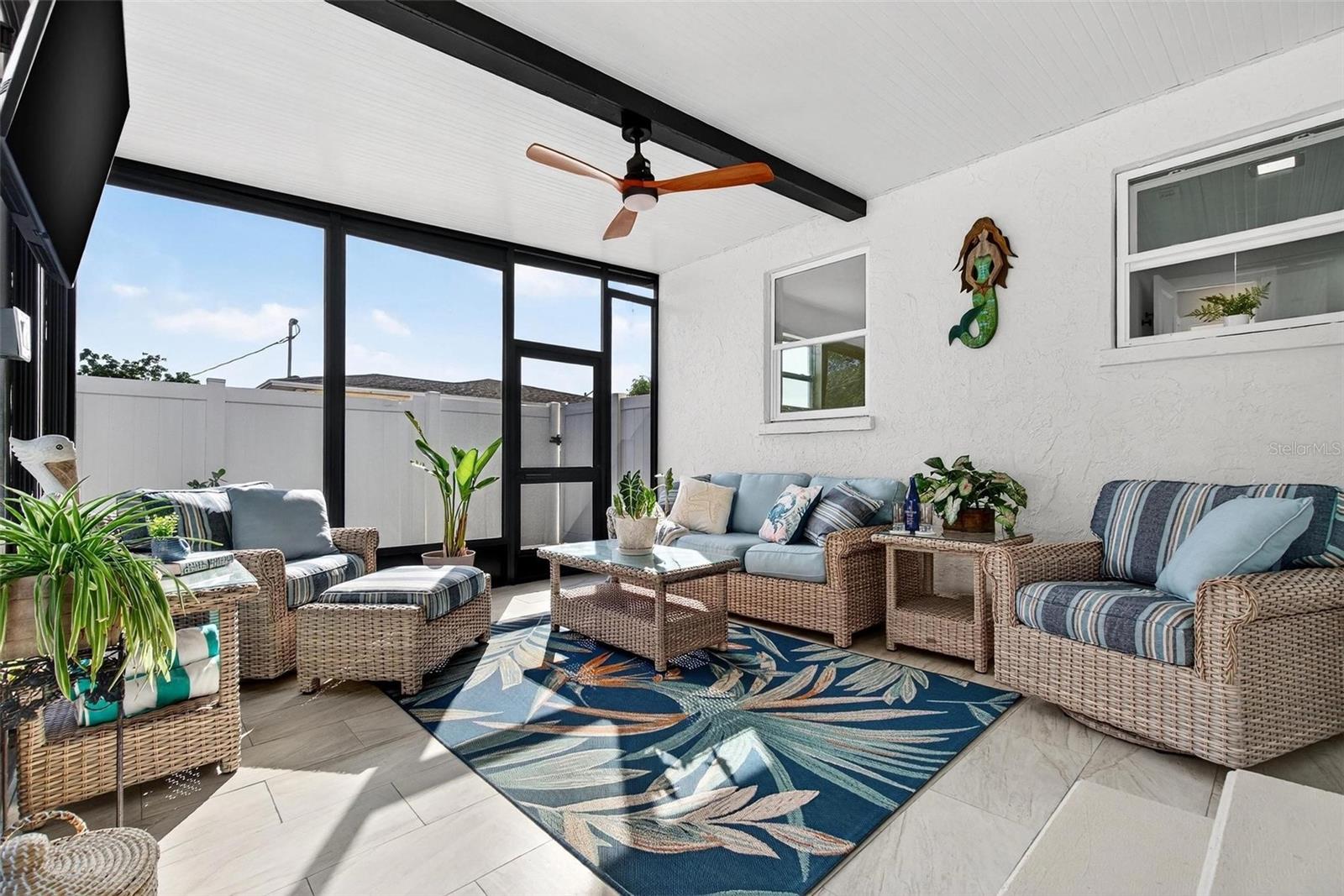 Image 6 of 37 For 4709 Mineola Street