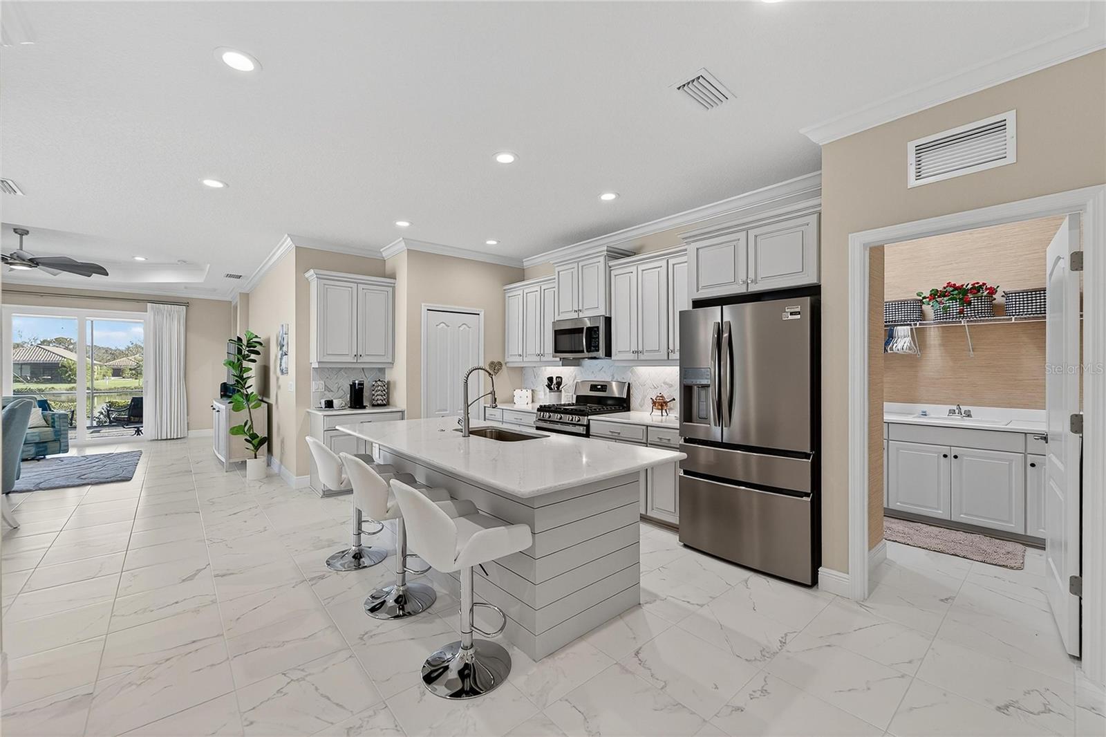 Image 10 of 64 For 3403 Azurite Way