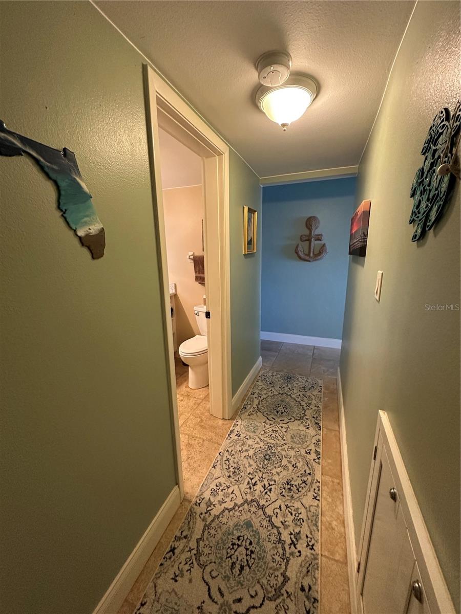 Image 12 of 37 For 4799 Atlantic Avenue 1030