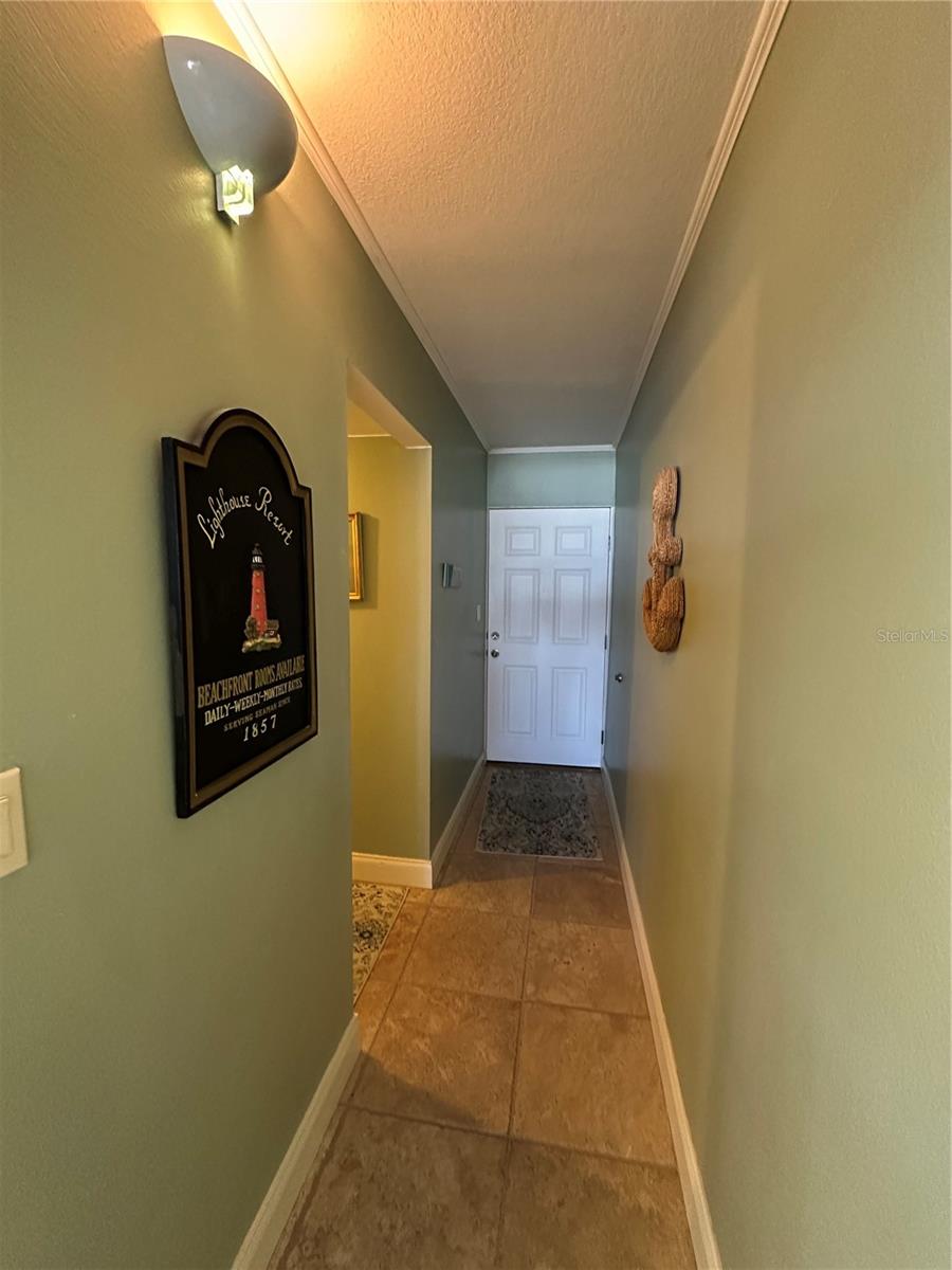 Image 13 of 37 For 4799 Atlantic Avenue 1030