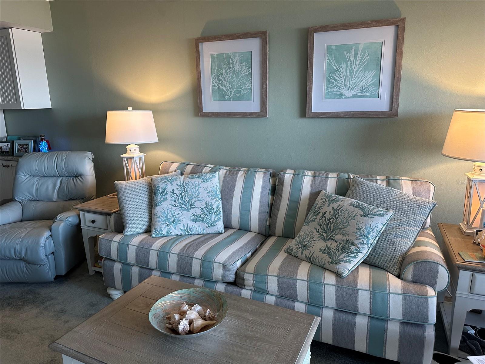 Image 26 of 37 For 4799 Atlantic Avenue 1030