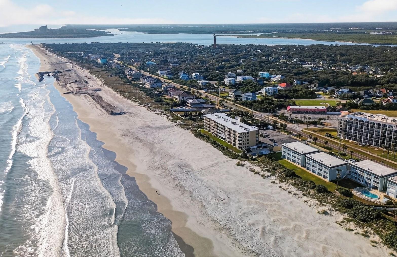 Image 4 of 37 For 4799 Atlantic Avenue 1030