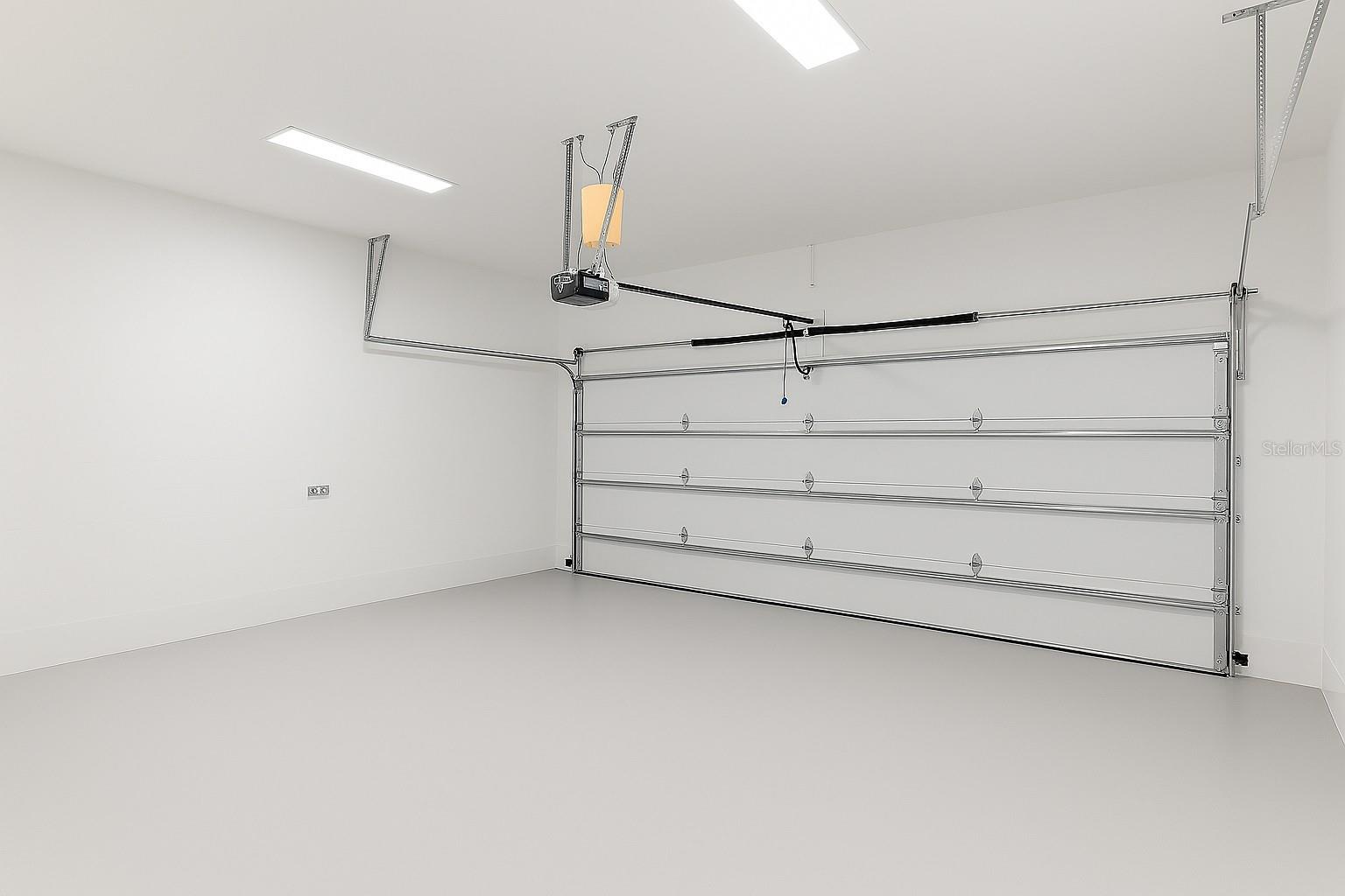 Image 10 of 31 For 2320 North B Street 2