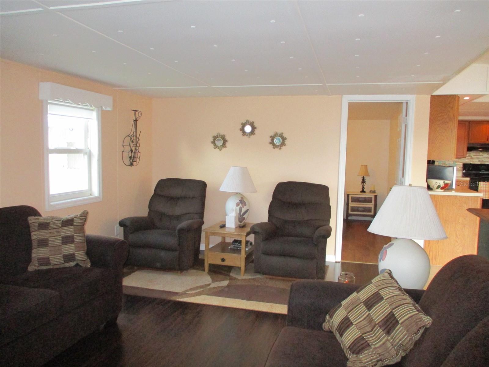 Image 11 of 22 For 3710 Castle Drive