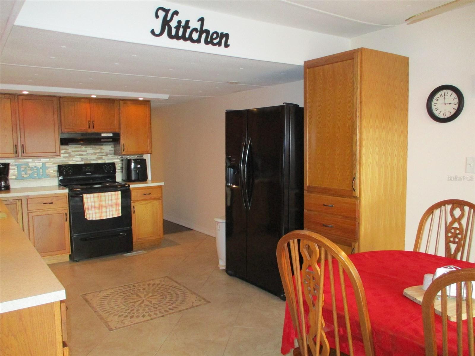 Image 6 of 22 For 3710 Castle Drive