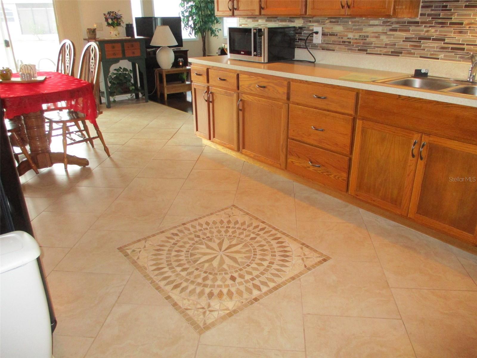 Image 9 of 22 For 3710 Castle Drive